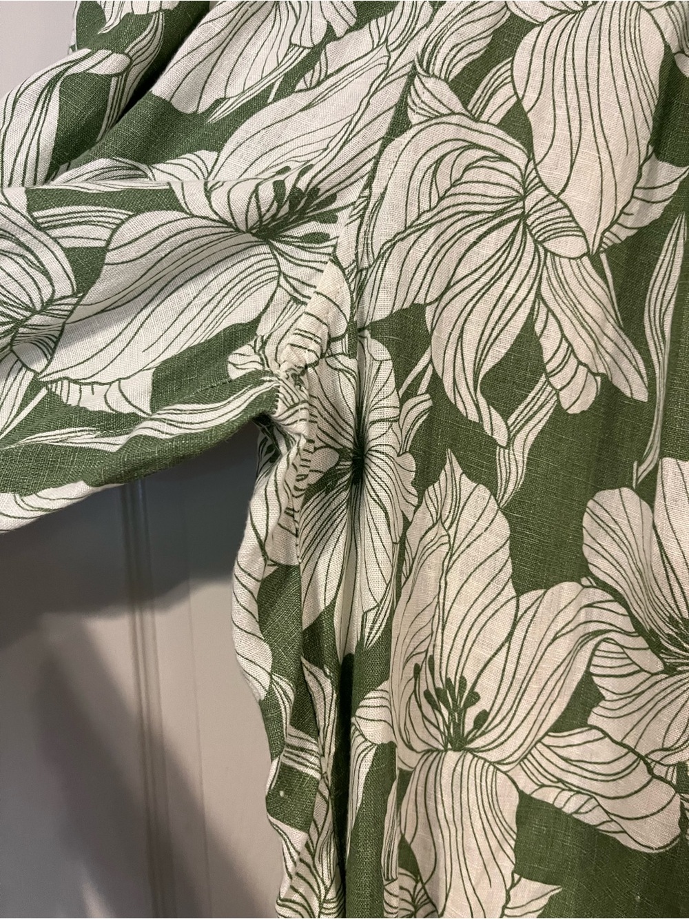 #p1 Tahari Women’s Green and White Floral Linen Pants Large - Picture 7 of 8